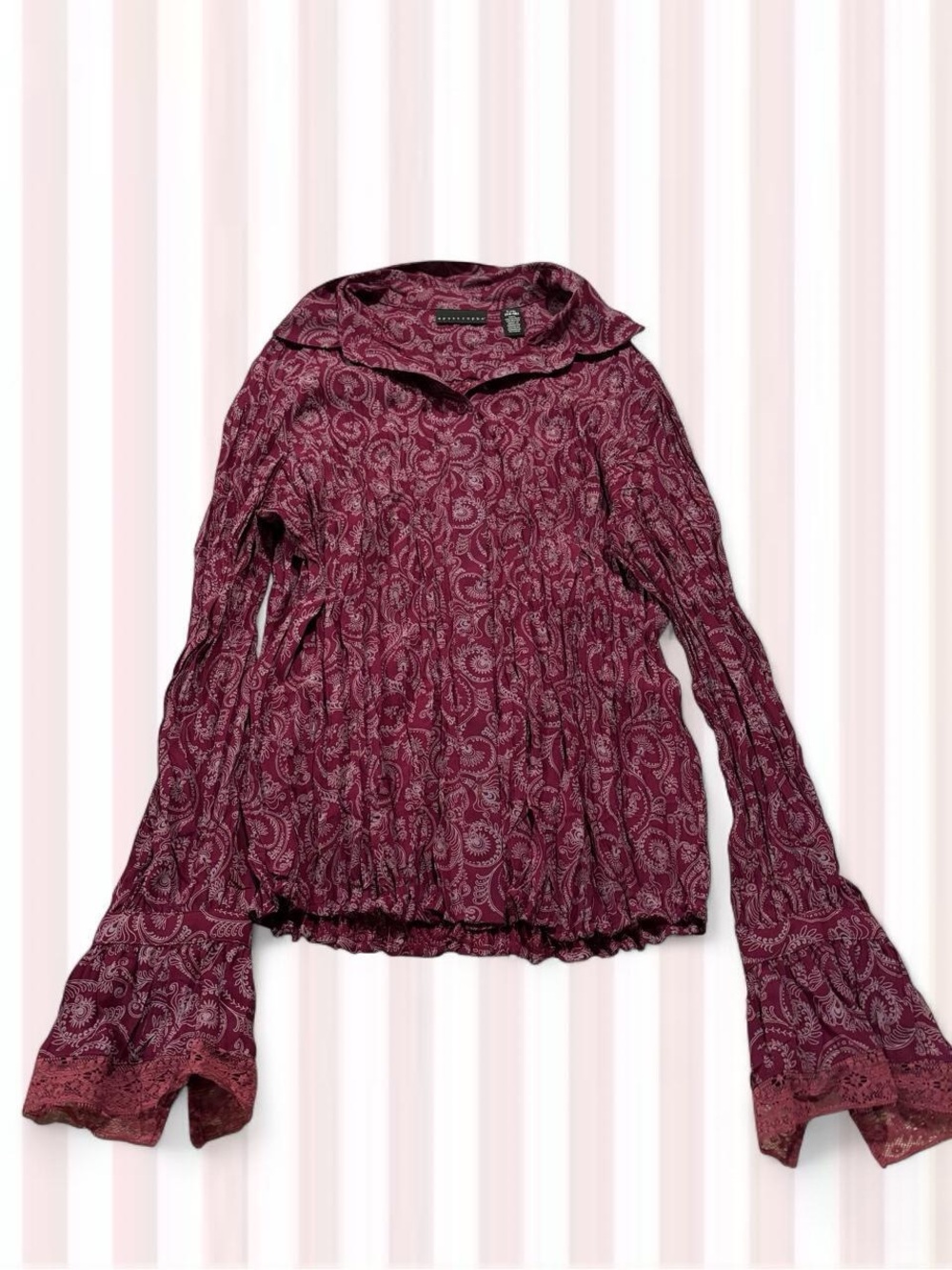 Apostrophe Wine Paisley Long-Sleeve Peasant Blouse